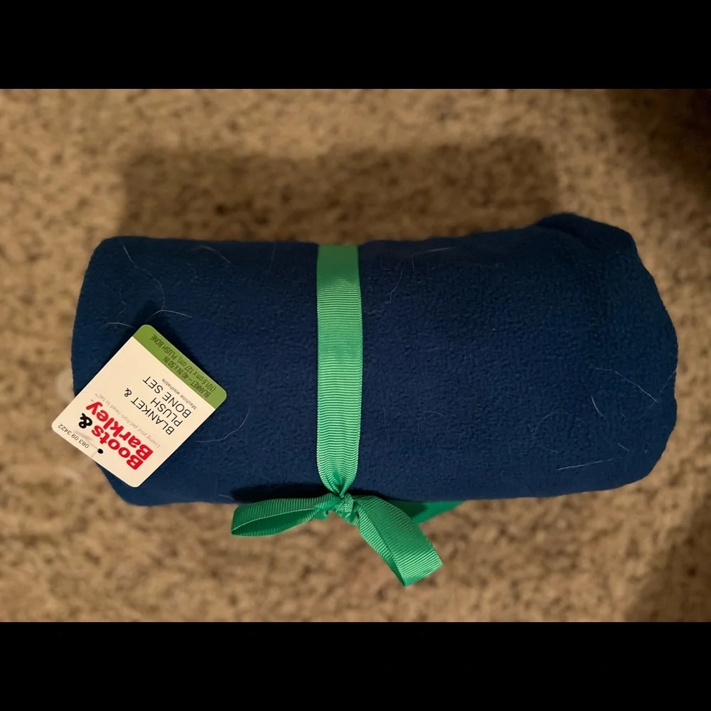 NWT Blue Dog Blanket